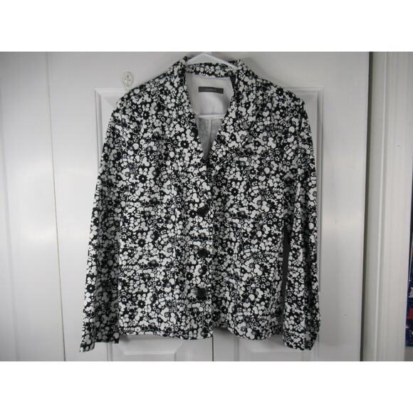 Liz Claiborne Petite Button-up Blazer - Picture 1 of 3